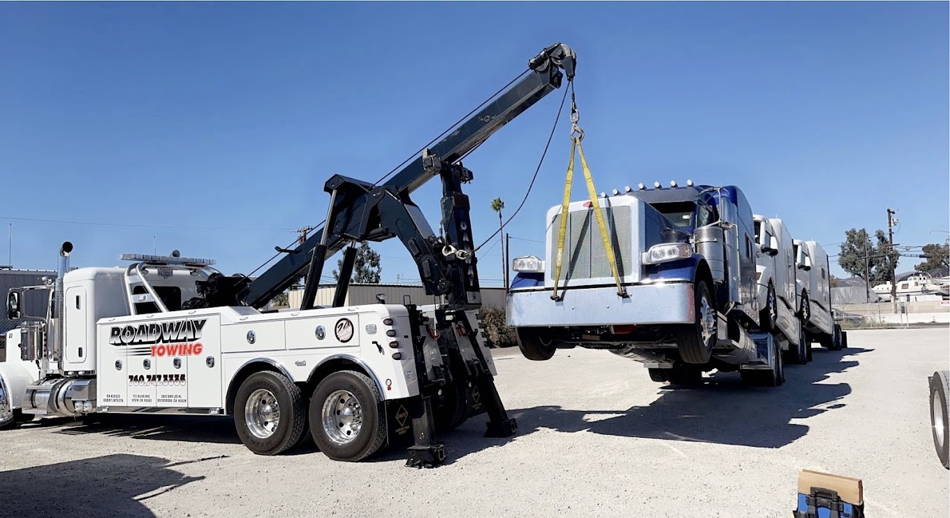 heavy duty towing in Escondido