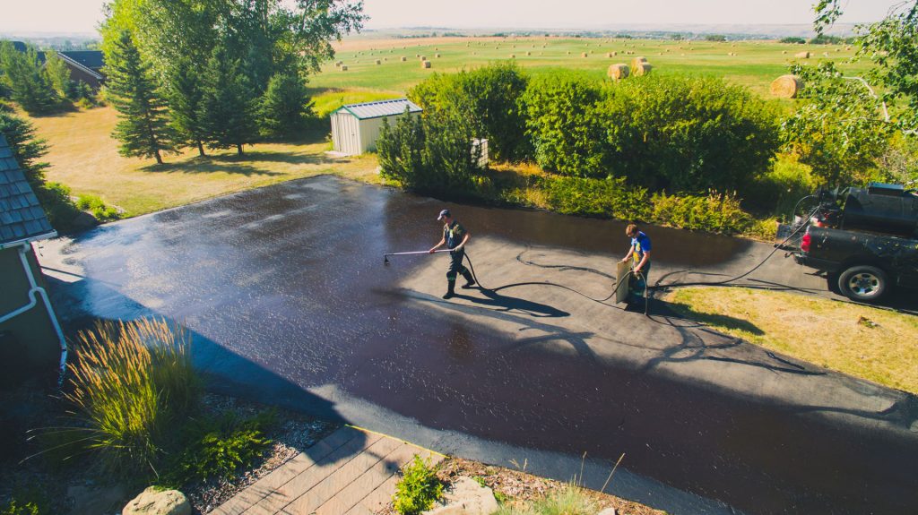 driveway sealing in Orillia